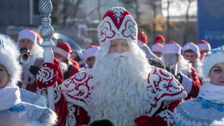 Выходит не бюджетно: сколько стоит снять номер в усадьбе Деда Мороза