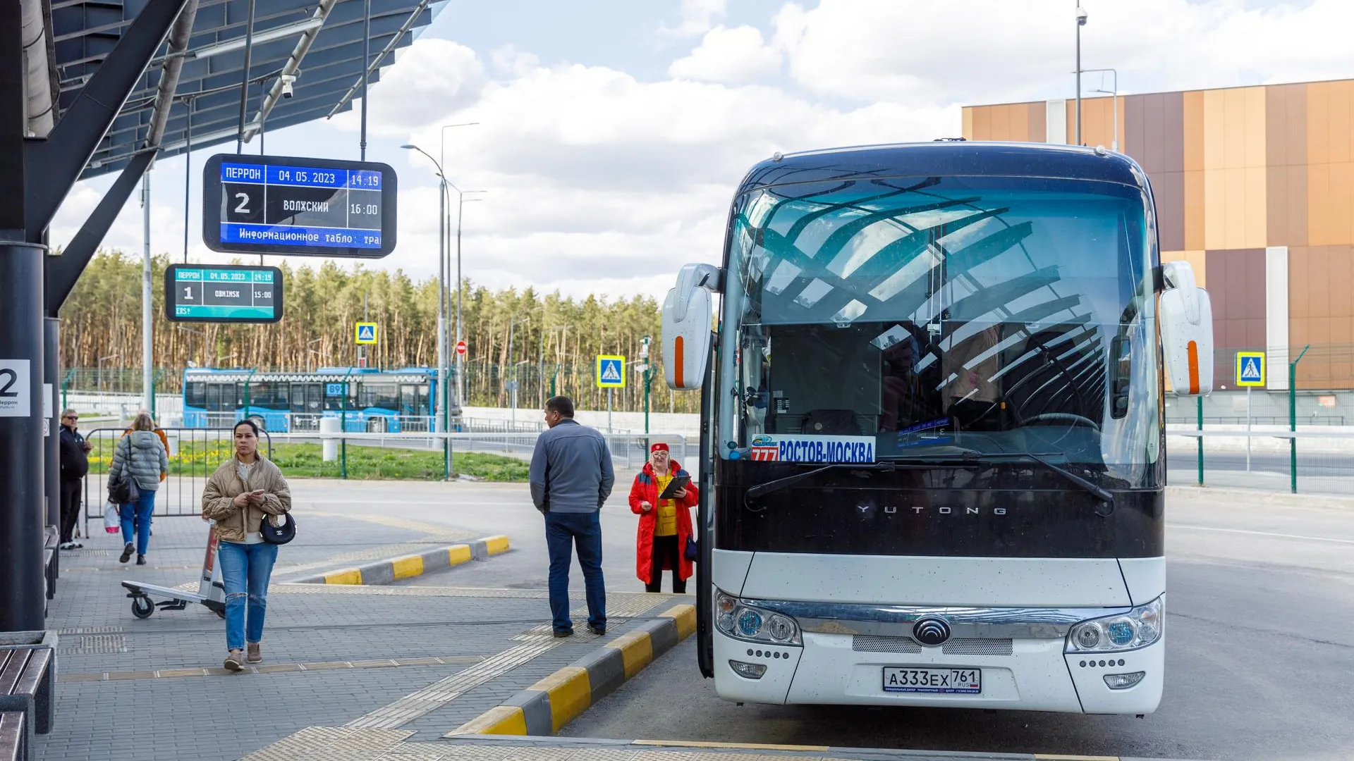 До конца года пассажиры автовокзалов Москвы могут ездить с выгодой на автобусах дальнего следования