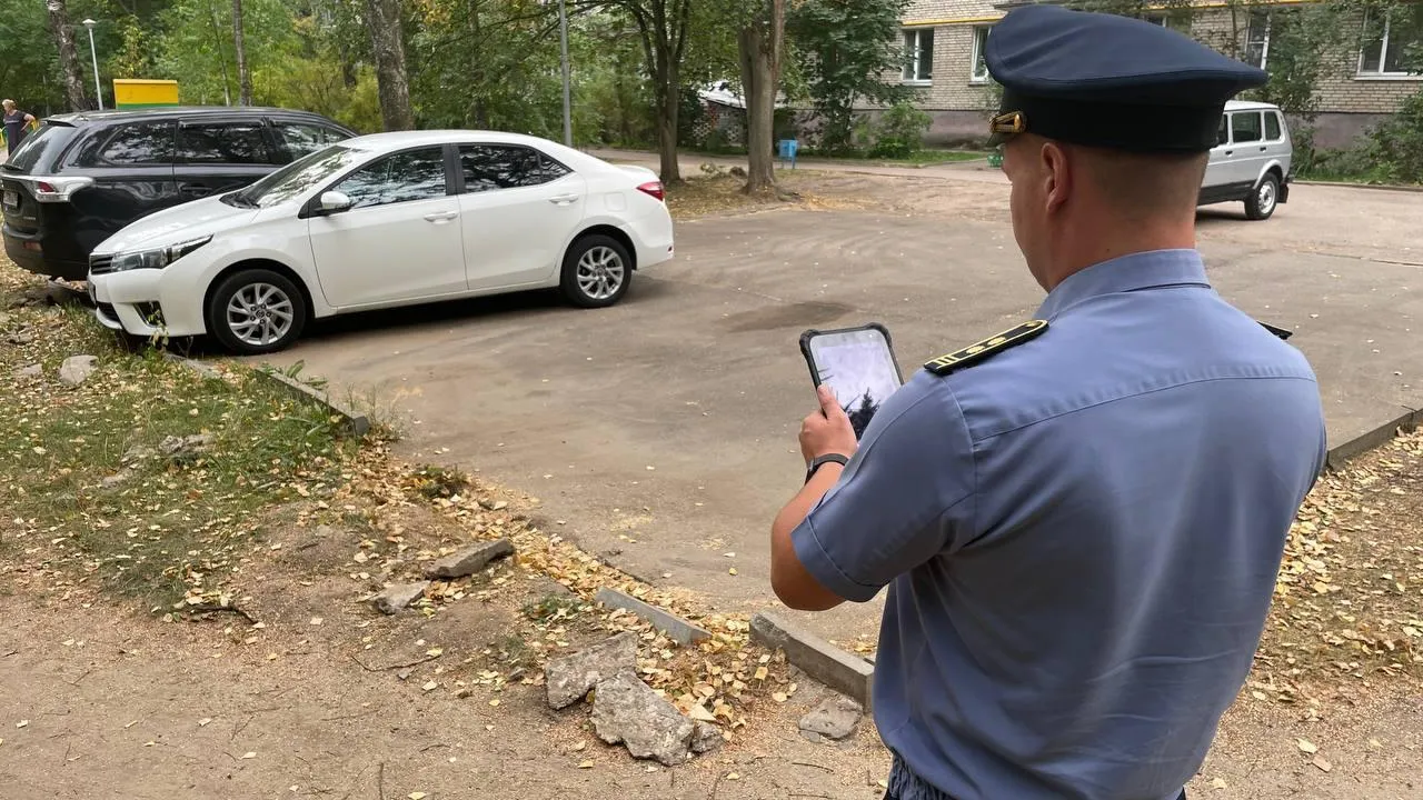 Свыше 1 тыс дефектов в содержании территорий зафиксировали в Подмосковье за выходные дни