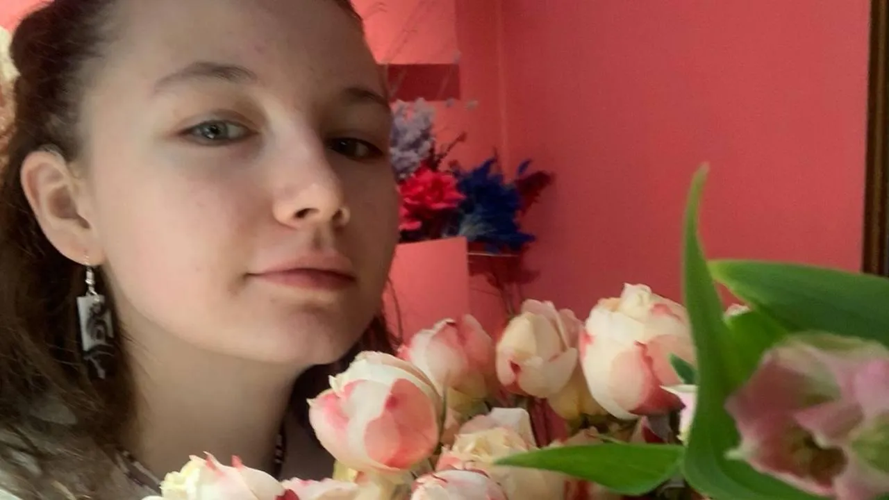 Поиски себя: как москвичка живет с нарушением слуха и что помогает ей не унывать