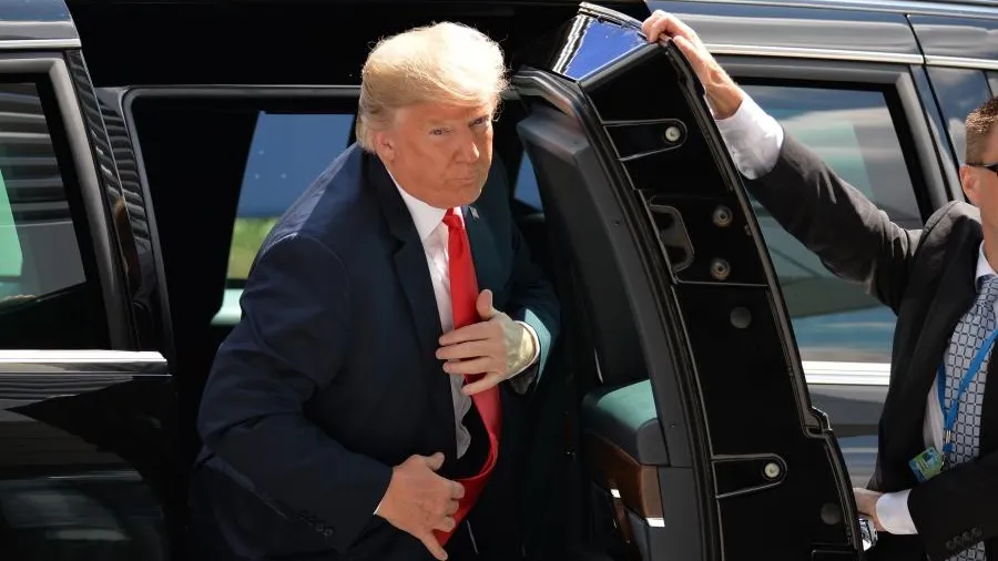 «Не значит, что приедет»: Песков прокомментировал приглашение Трампа в Москву