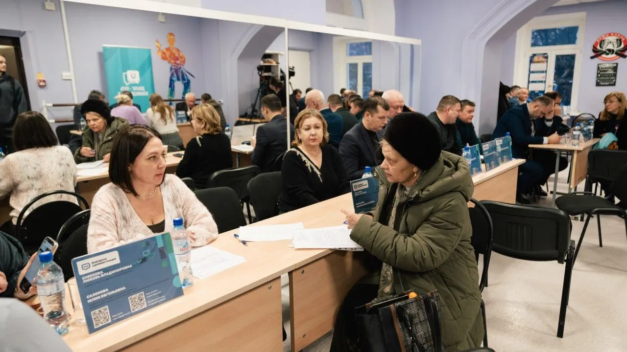В Востряково Домодедово жители задали более 45 вопросов на выездной встрече