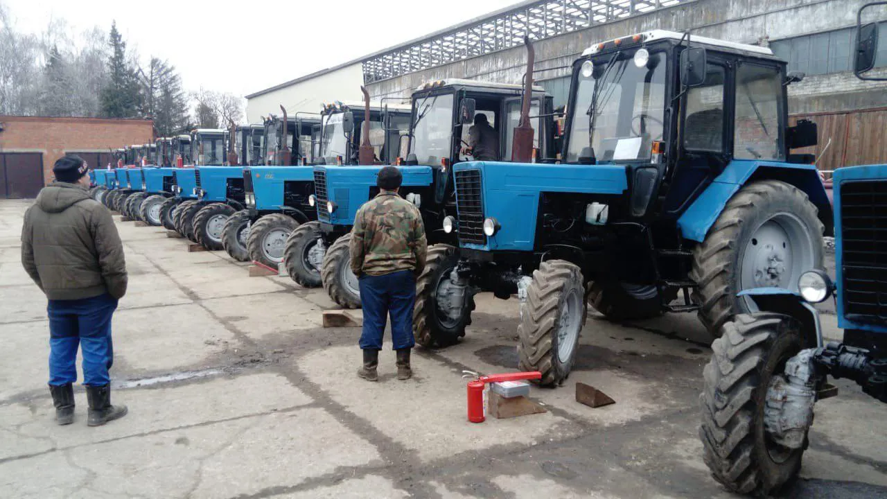 Более 9 тыс сельхозтехники будет участвовать в весеннем посеве в Подмосковье
