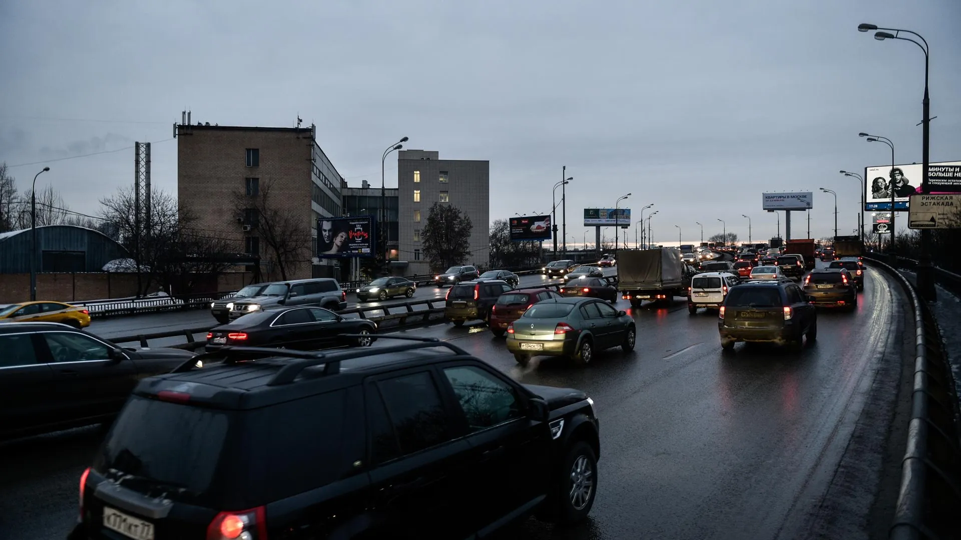 В ряде муниципалитетов Подмосковья ограничат движение в новогодние праздники