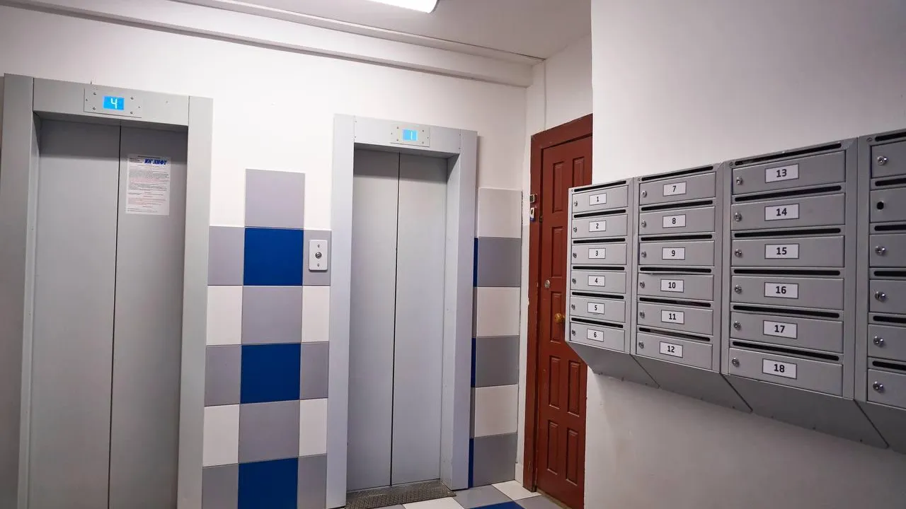 Более 12 тыс лифтов заменили по программе капремонта в Подмосковье
