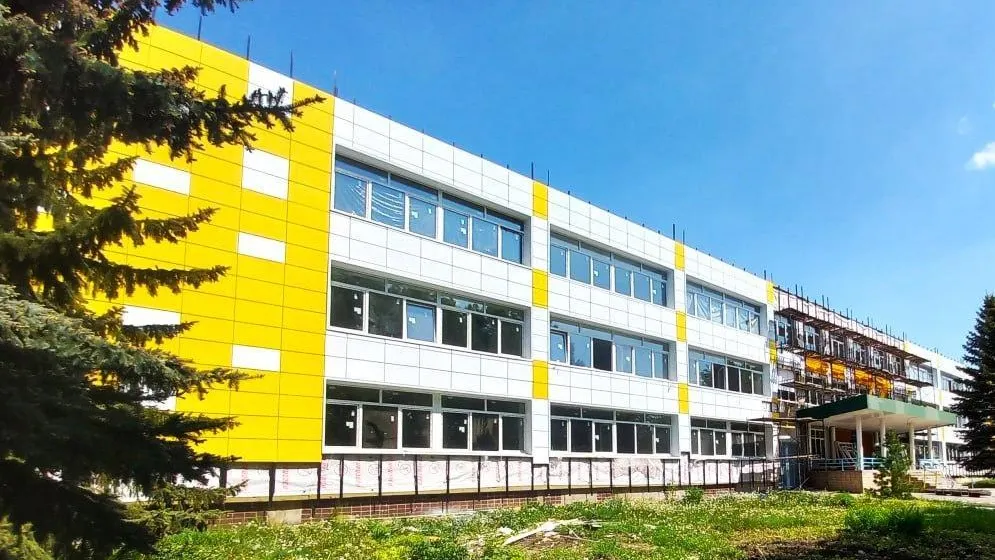 В Луховицах проверили ход капитального ремонта трех школ