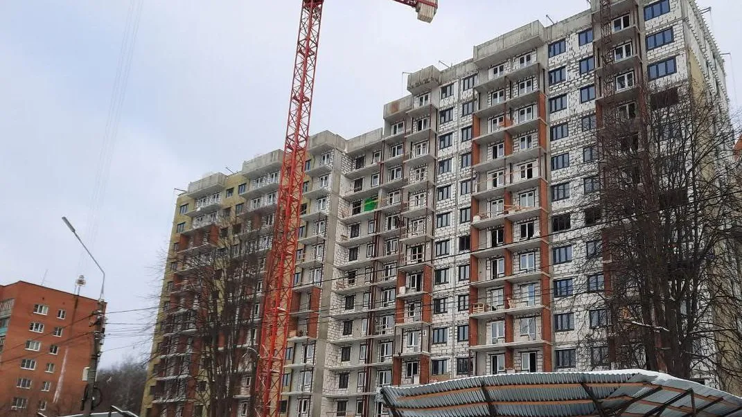 В Красногорске на 50% готов многоэтажный дом для переселенцев из аварийных домов