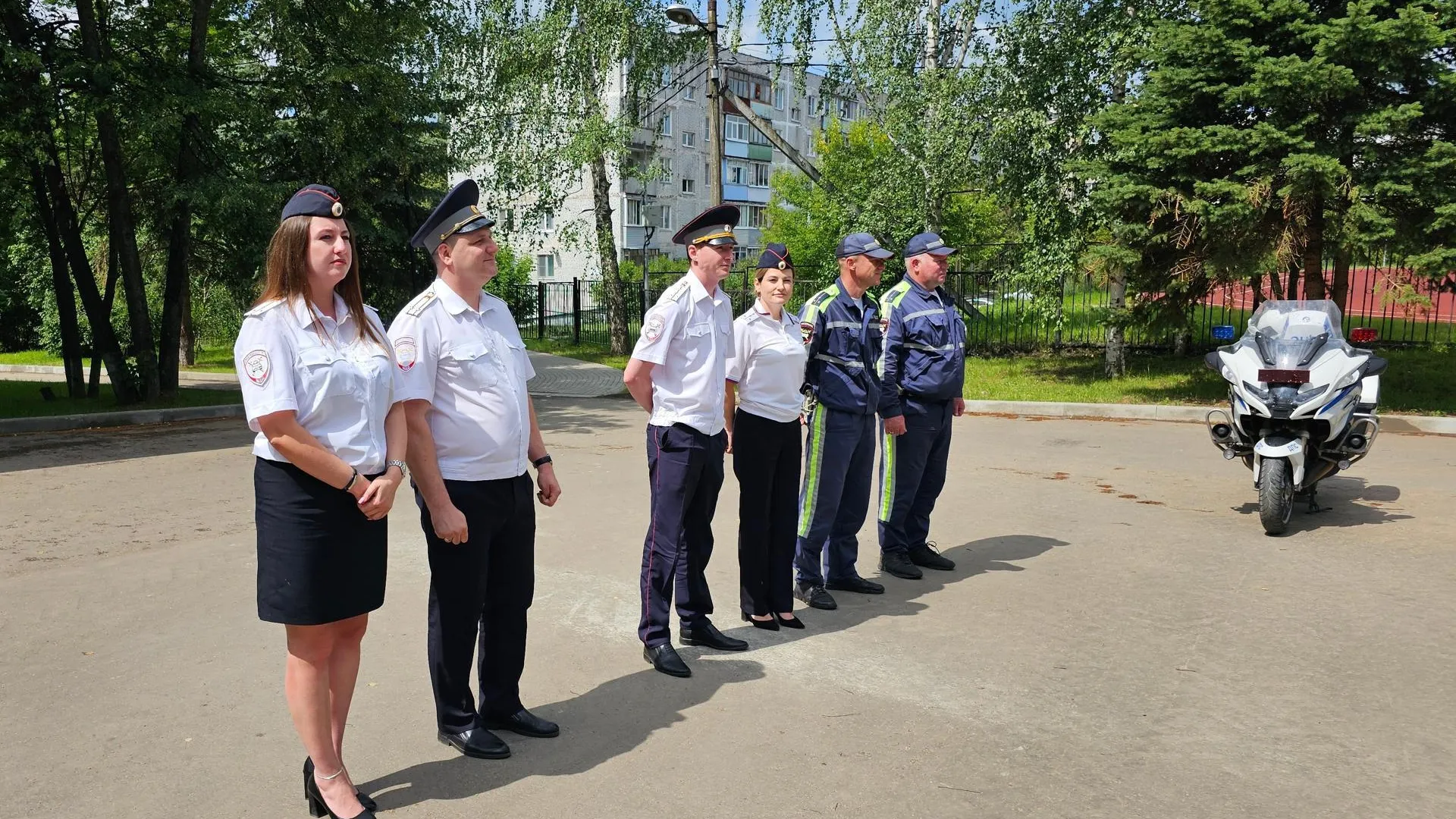 Луховицкие госавтоинспекторы напомнили детям о правилах дорожного движения