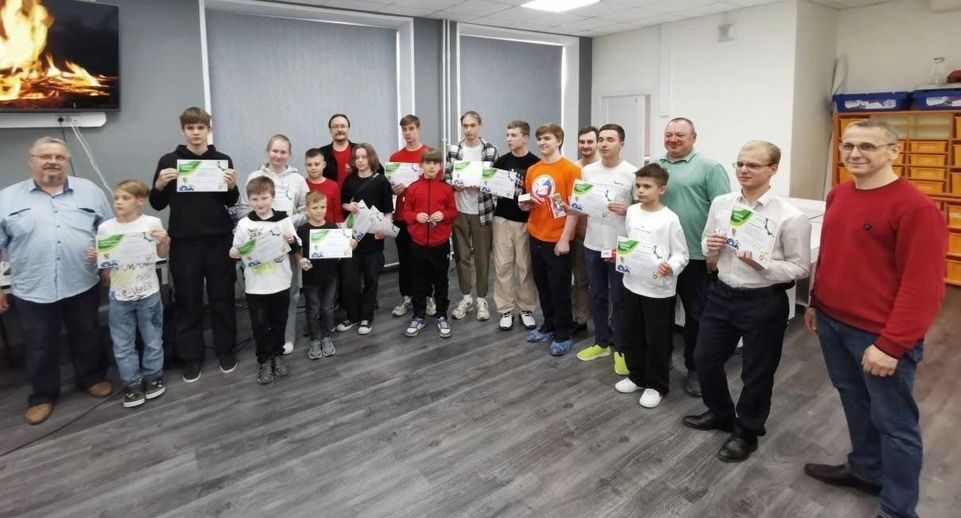 Юные изобретатели из Лобни стали призерами соревнований по робототехнике