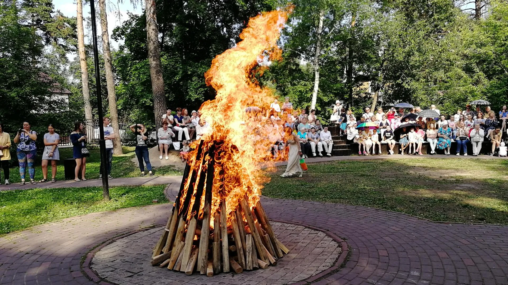Воспитанники детсада прочли стихи Марины Цветаевой в рамках памятной акции в Королеве