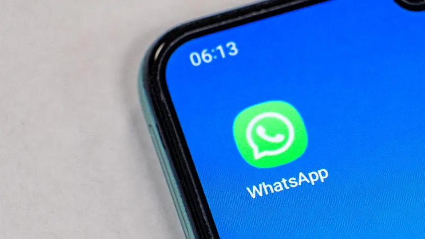Роскомнадзор пригрозил полной блокировкой WhatsApp*