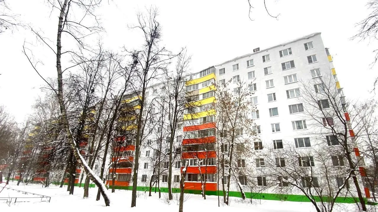 Более 50 фасадов домов планируют отремонтировать в Химках в текущем году