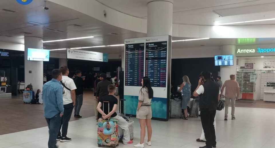 Аэропорт Нижнего Новгорода парализован более суток из-за ограничений