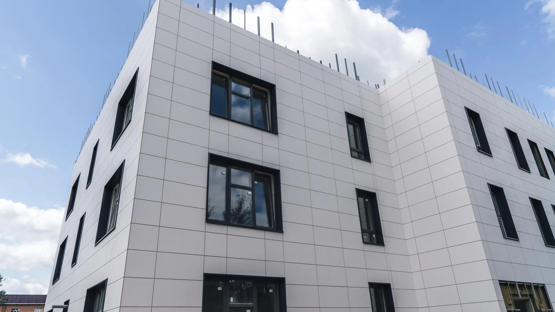 Строительная готовность нового детского сада в Щелкове превысила 50%