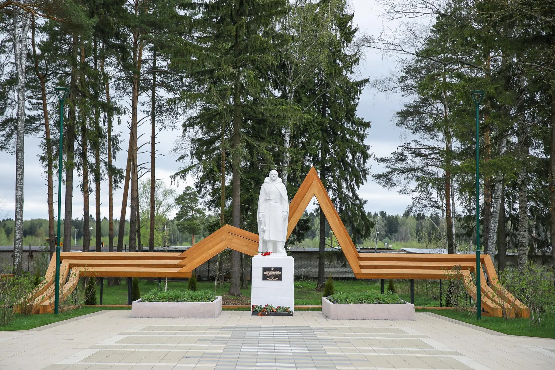 Константин Семенец
