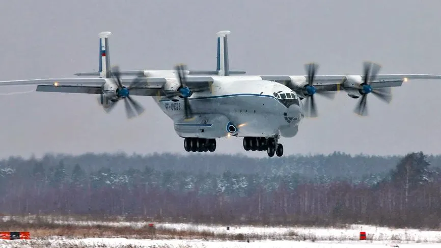 Тело погибшего при крушении Ан-22 в Ивановской области не могут достать из воды