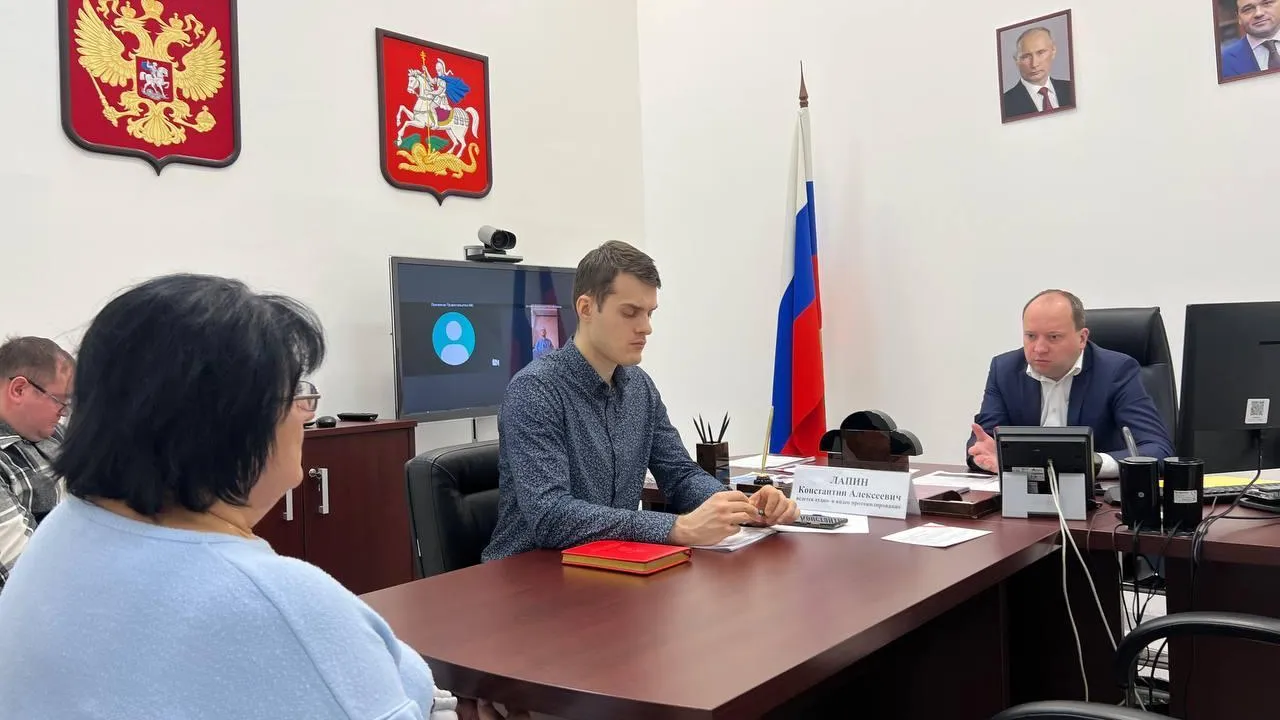 В Минстройкомплексе Подмосковья с жителями обсудили переезд из аварийного жилья