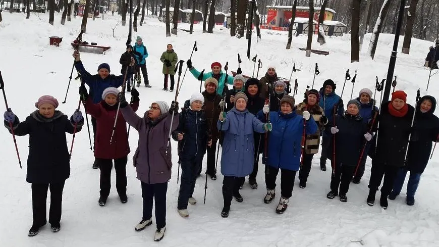Занятия ходьбой под олимпийском флагом прошли в парке Талалихина Подольска