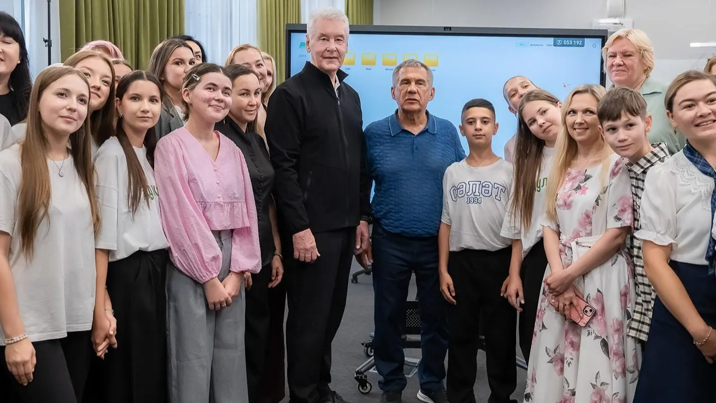 Собянин: «МЭШ» помогает повышать качество образования по всей стране