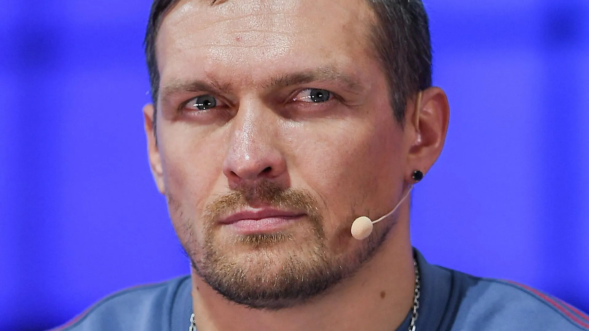 Украинский боксер Александр Усик стал абсолютным чемпионом мира