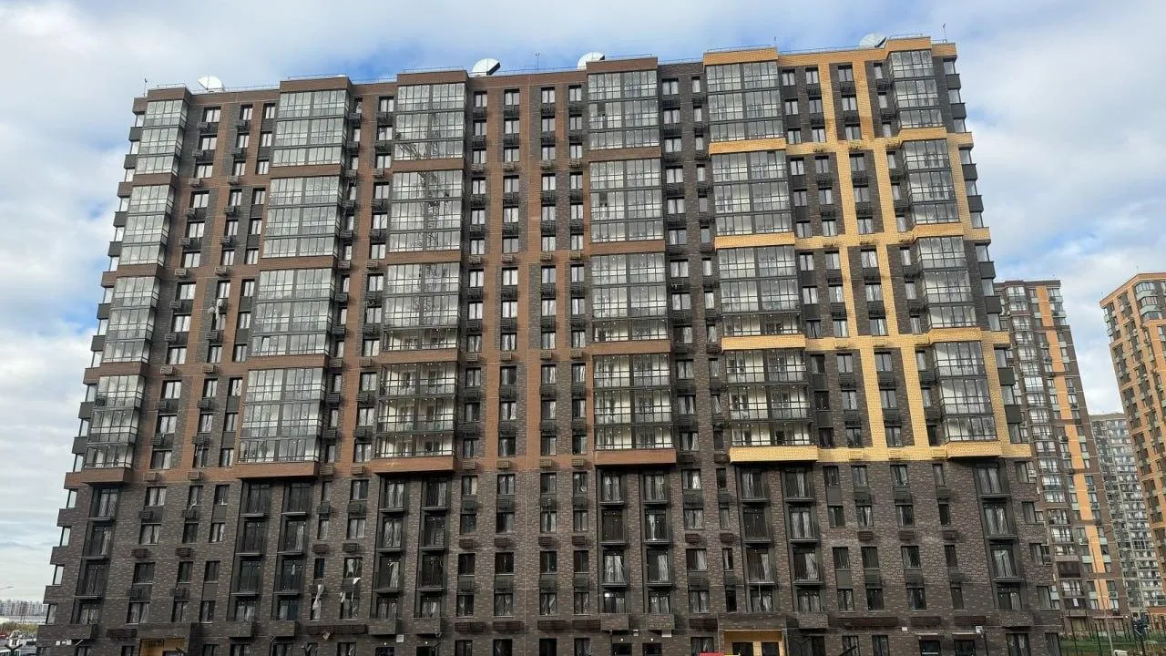 В ЖК «Героев» в Балашихе активно идут работы по возведению нескольких корпусов