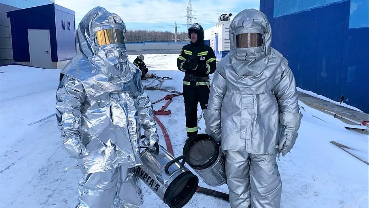 Работники «Мособлпожспаса» поучаствовали в пожарных учениях на подстанции в Домодедове