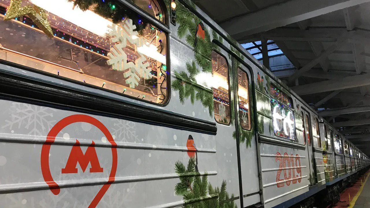 Метро, МЦК и наземный транспорт столицы будут работать всю новогоднюю ночь
