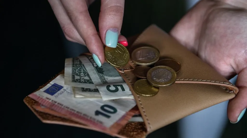 Мошенник выманил у пенсионерки из Клина 2,5 тыс евро