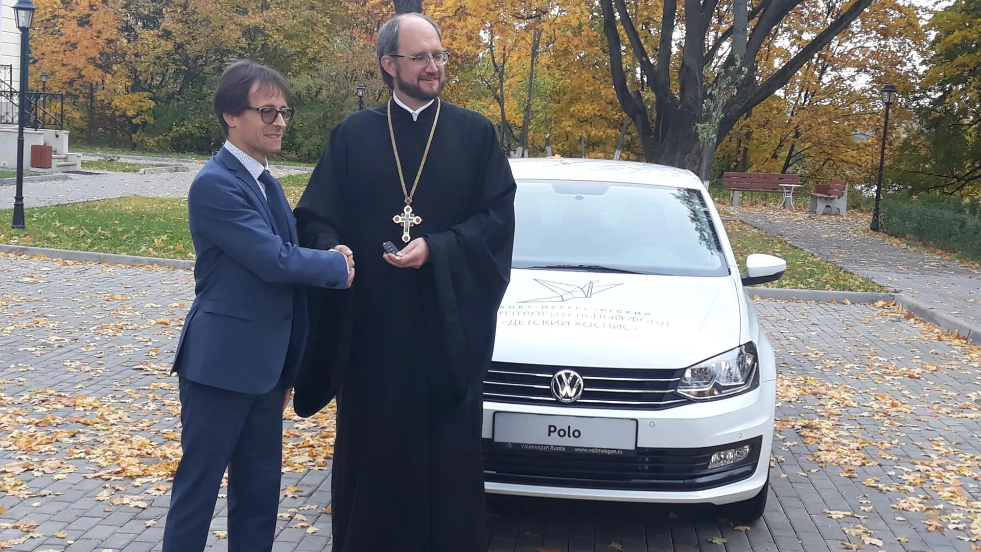 Автомобиль для оказания паллиативной помощи передали детскому хоспису в Домодедове