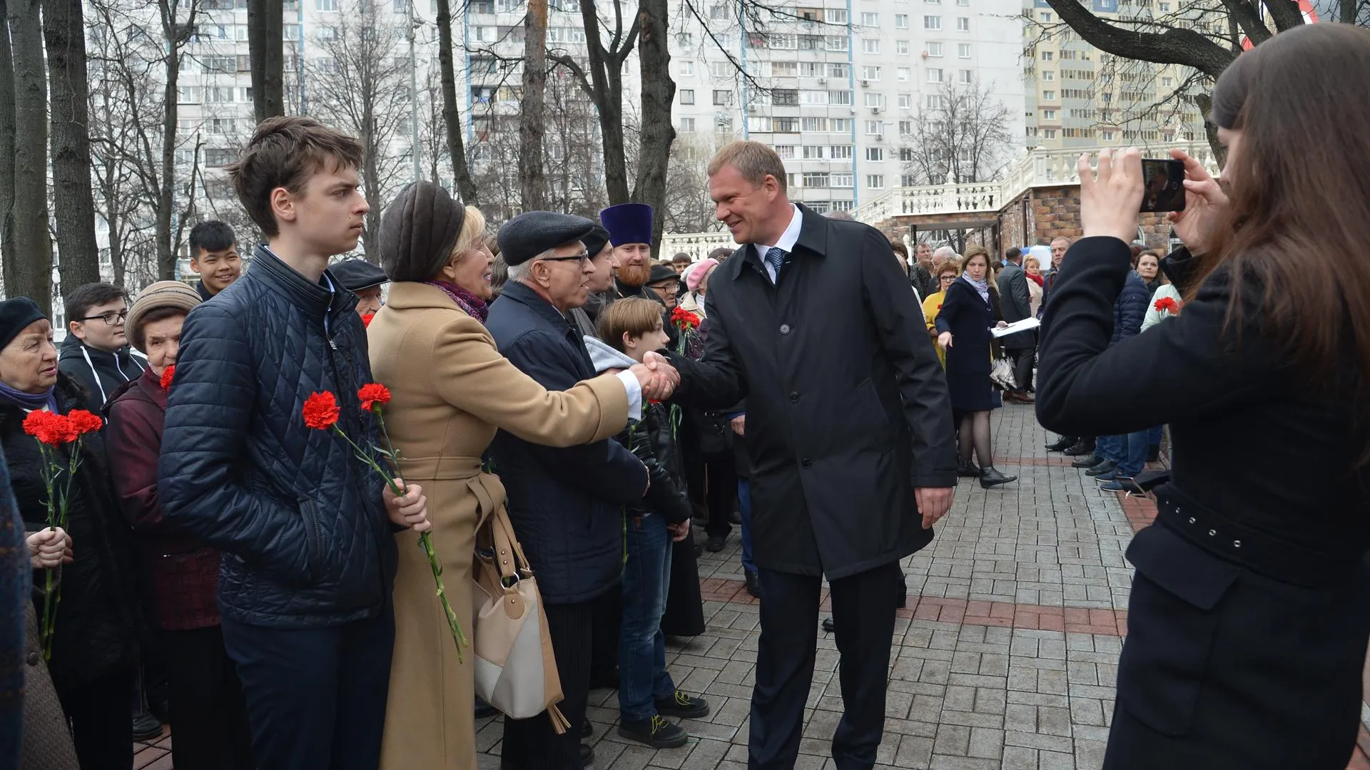 Венцаль открыл в Видном памятник несовершеннолетним узникам концлагерей