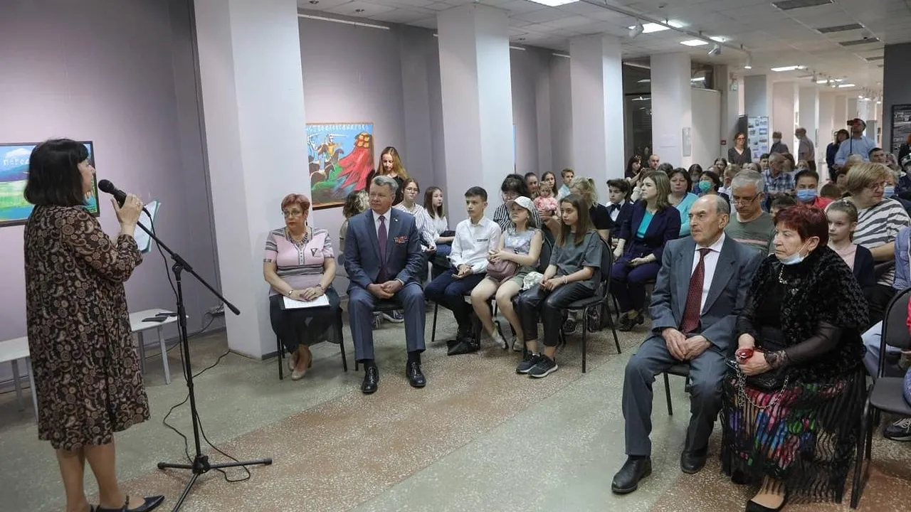Работы более 100 учеников художественных школ Подмосковья показали на выставке в Балашихе