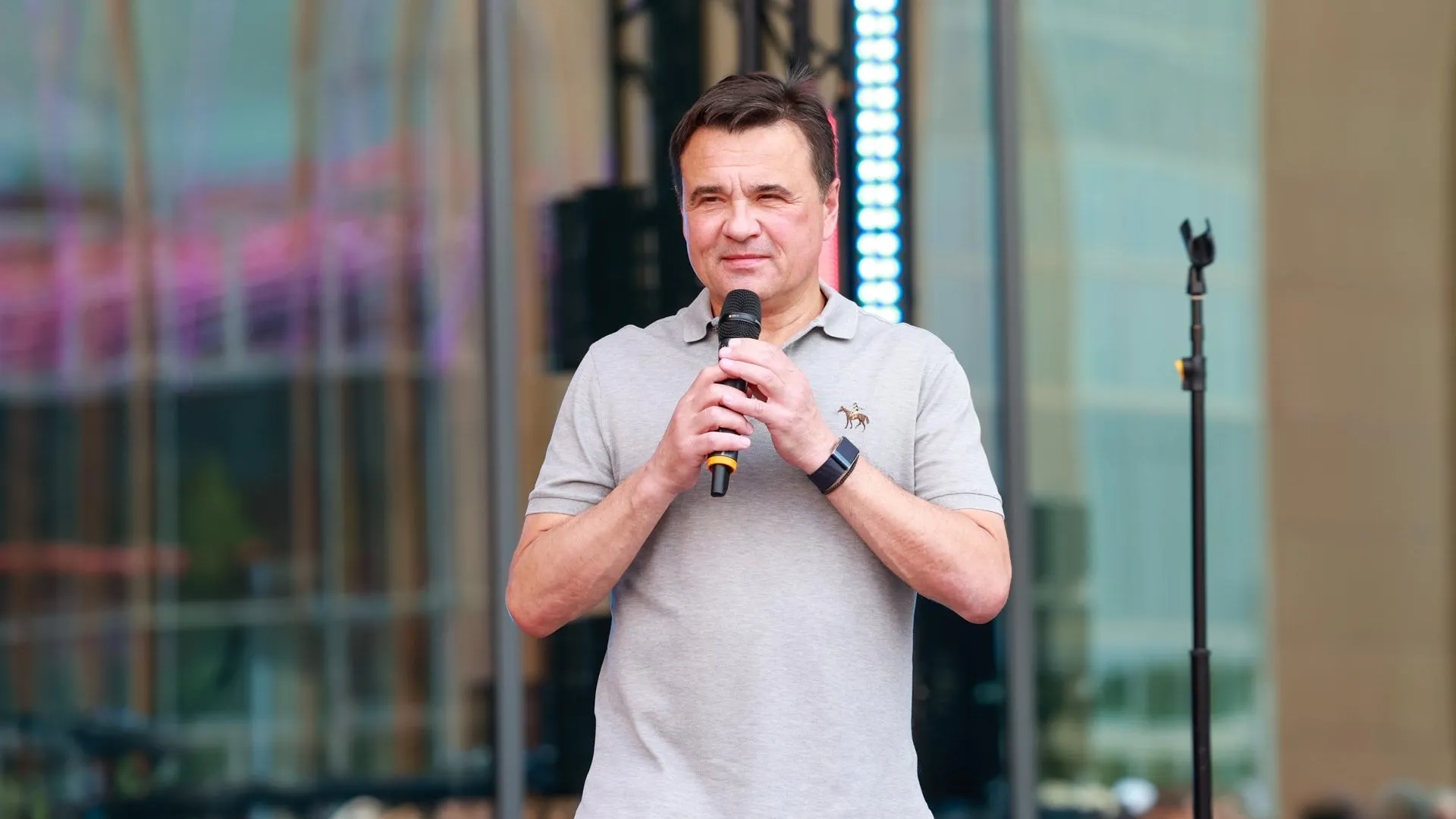 Воробьев поздравил победителей и призеров ВсОШ и поблагодарил их менторов