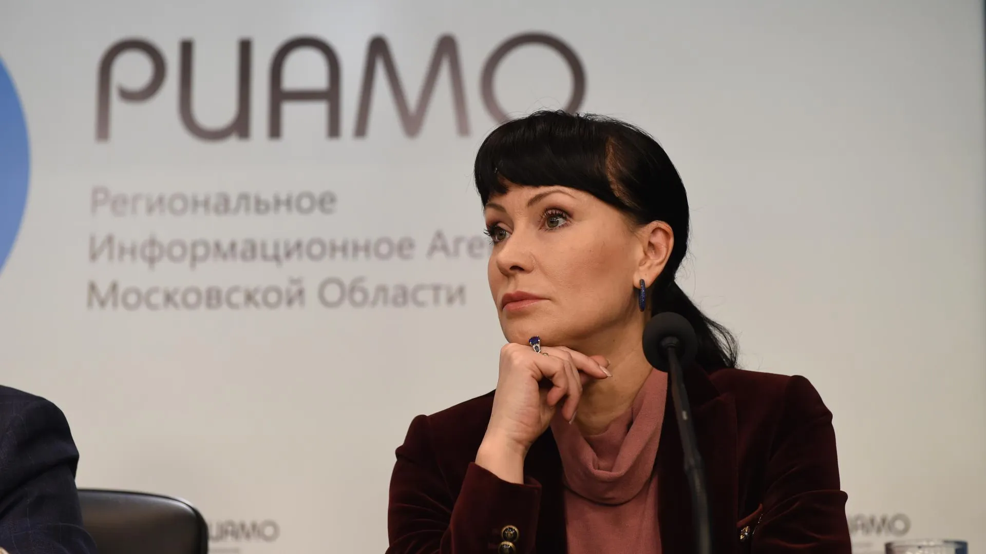 Московский областной ТЮЗ даст благотворительный спектакль «Леди Совершенство»