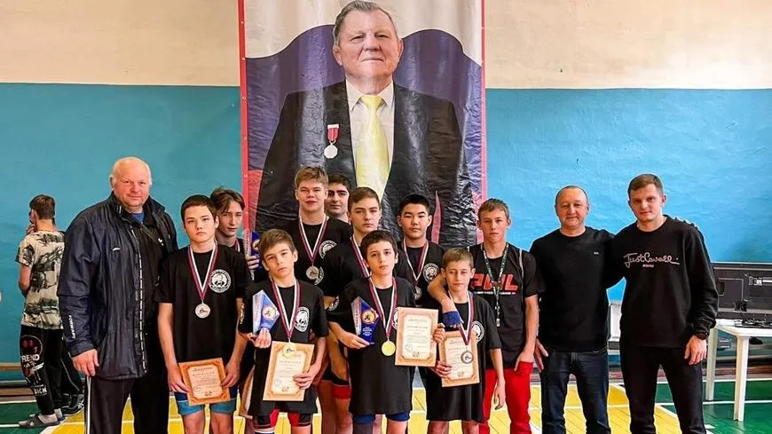 Спортсмены Люберец завоевали 10 медалей на памятном турнире по греко‑римской борьбе