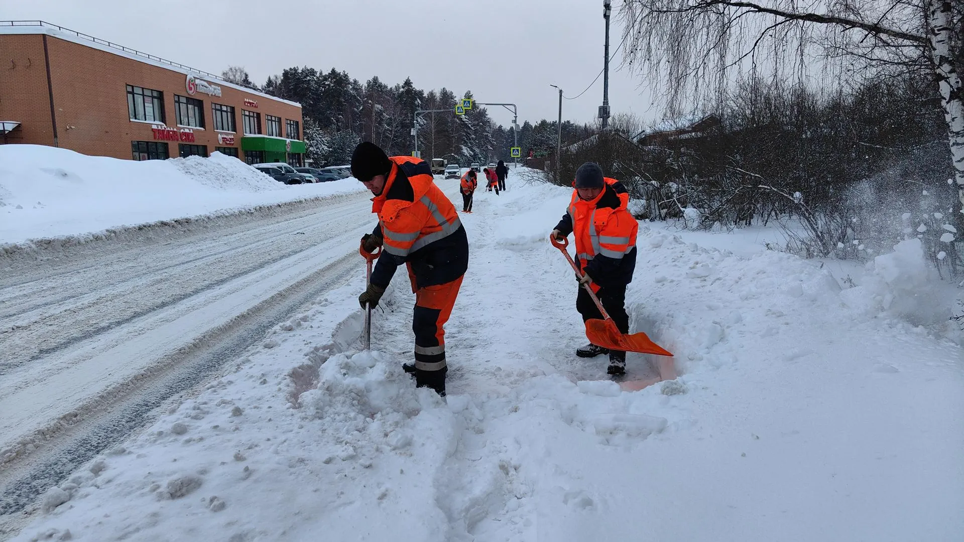 Дороги и тротуары на улице Заповедной в Щелковском округе привели в порядок