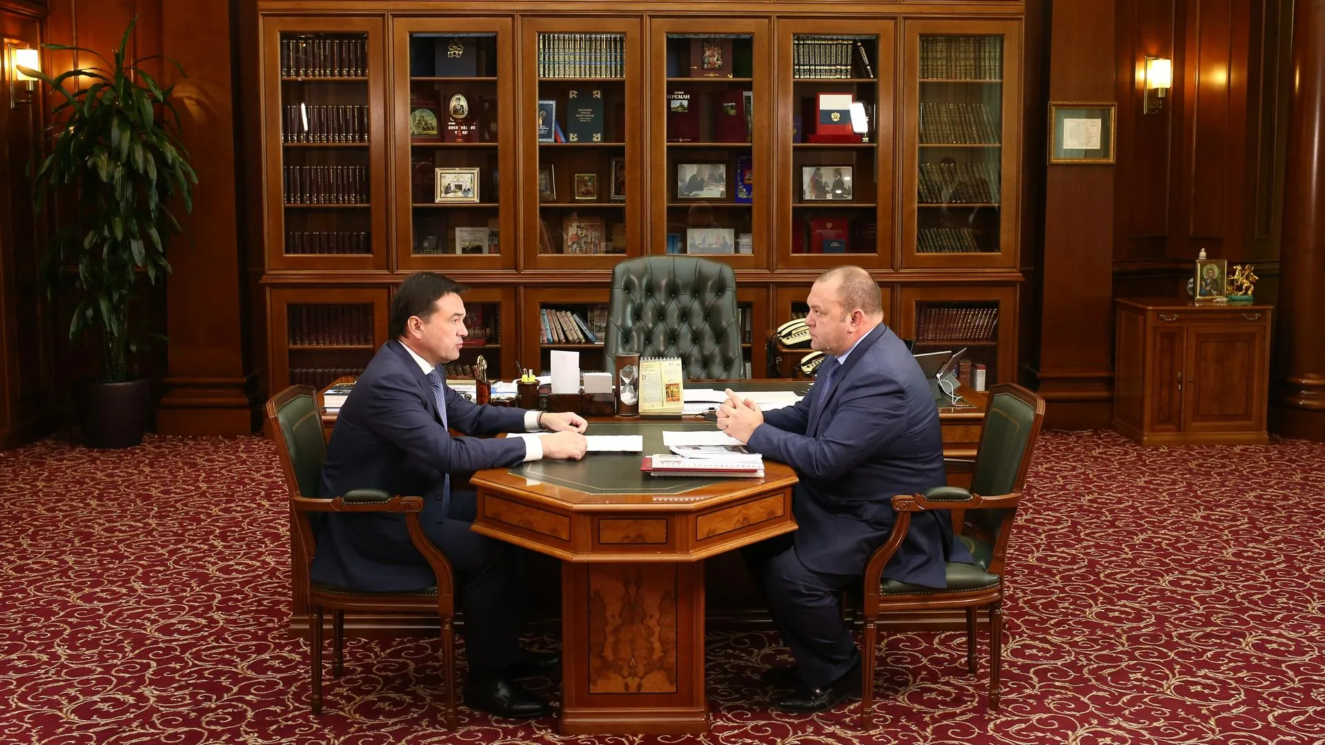 Власти Фрязина решат проблему с управляющими компаниями в городском округе