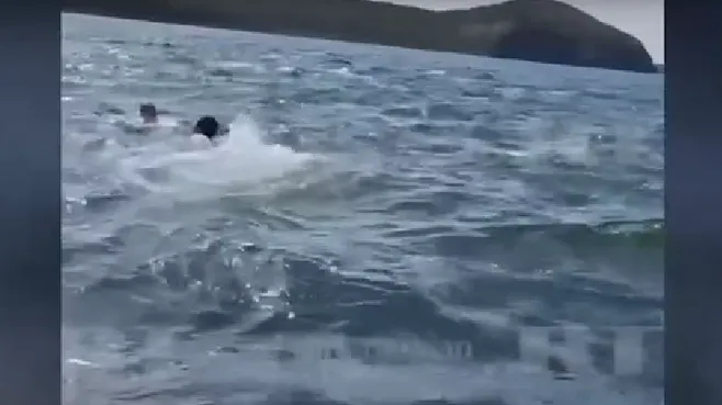 Момент спасения тонувшей девочки в Якутии попал на видео