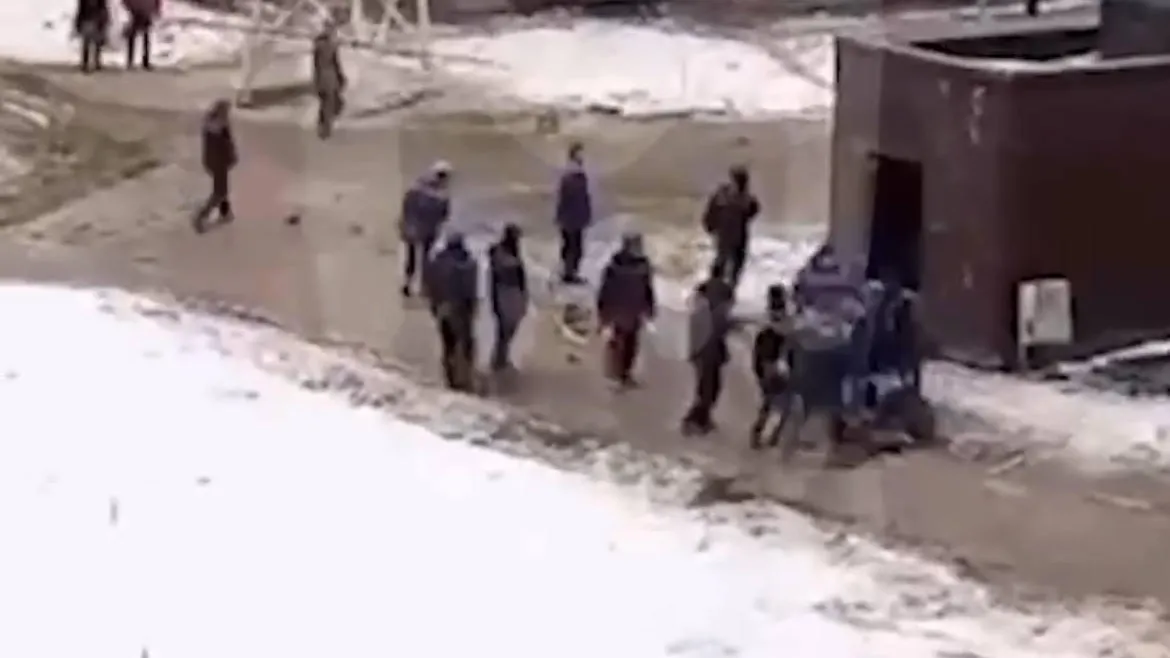 Трудовые мигранты подрались на стройплощадке ЖК «Лучи» в столичном Солнцеве