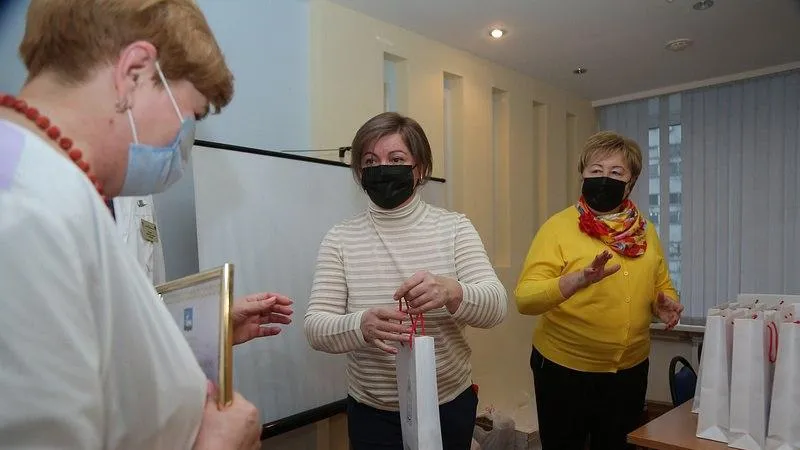 Лазутина пожелала здоровья педиатрам Одинцовского округа в профессиональный праздник