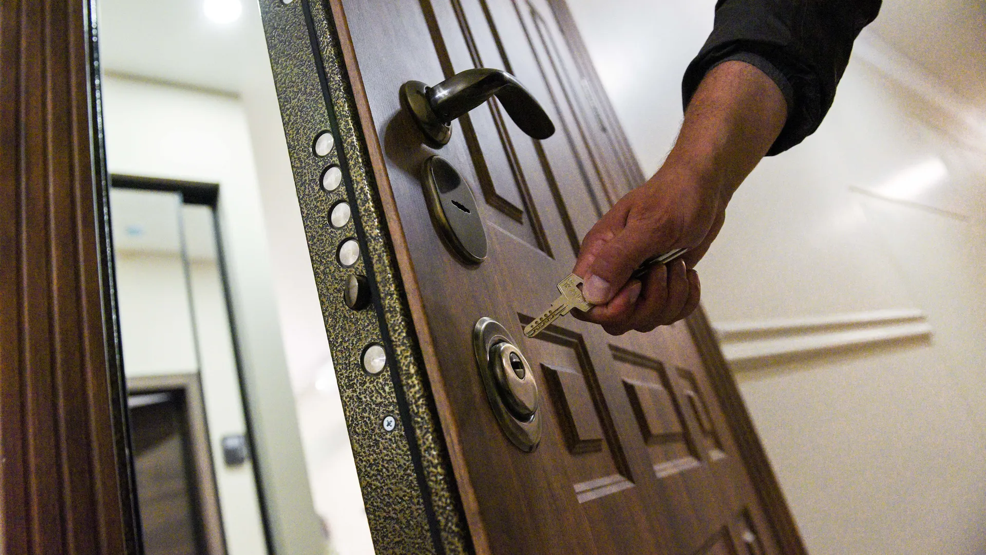 Названа истинная причина, зачем россияне покупают квартиры