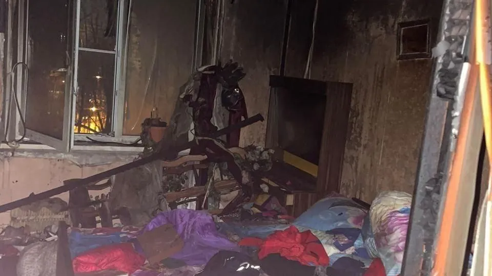 Пожилая женщина погибла при пожаре в квартире на юге Москвы