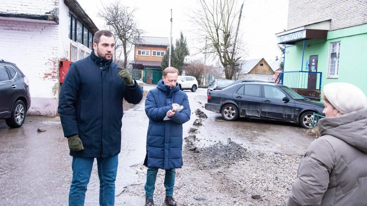 В подмосковном поселке Столбовая проведут ямочный ремонт во дворах