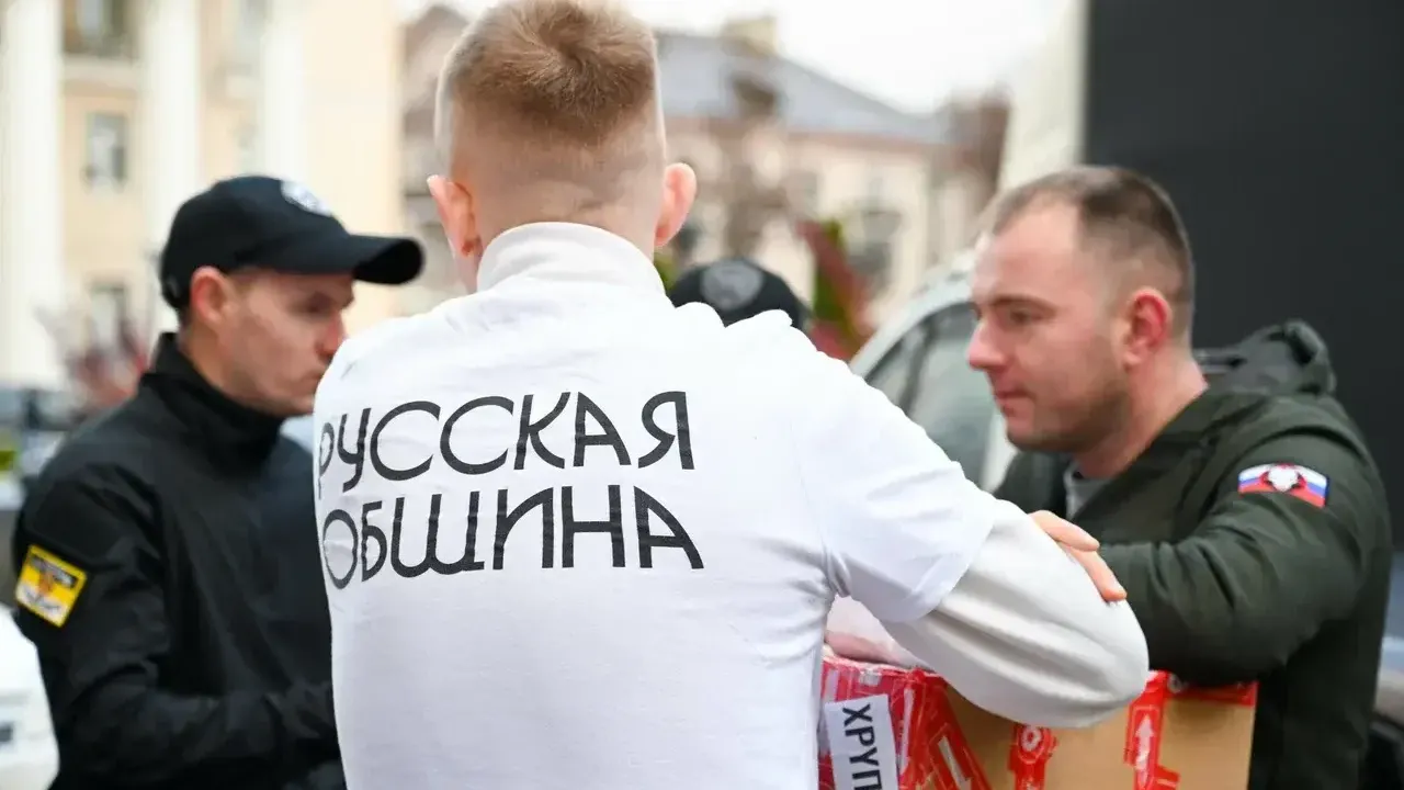 Гумпомощь из Ленинского округа направили военнослужащим в День народного единства