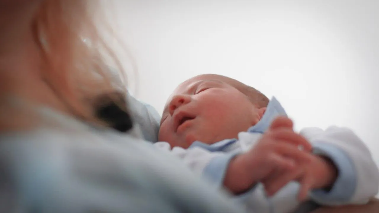В Подмосковье 300 здоровых детей родились от ВИЧ-инфицированных мам в 2024 году