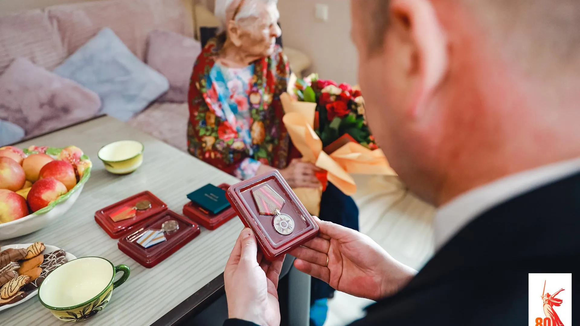В Химках ветерана ВОВ Татьяну Мещерякову поздравили со 100-летием