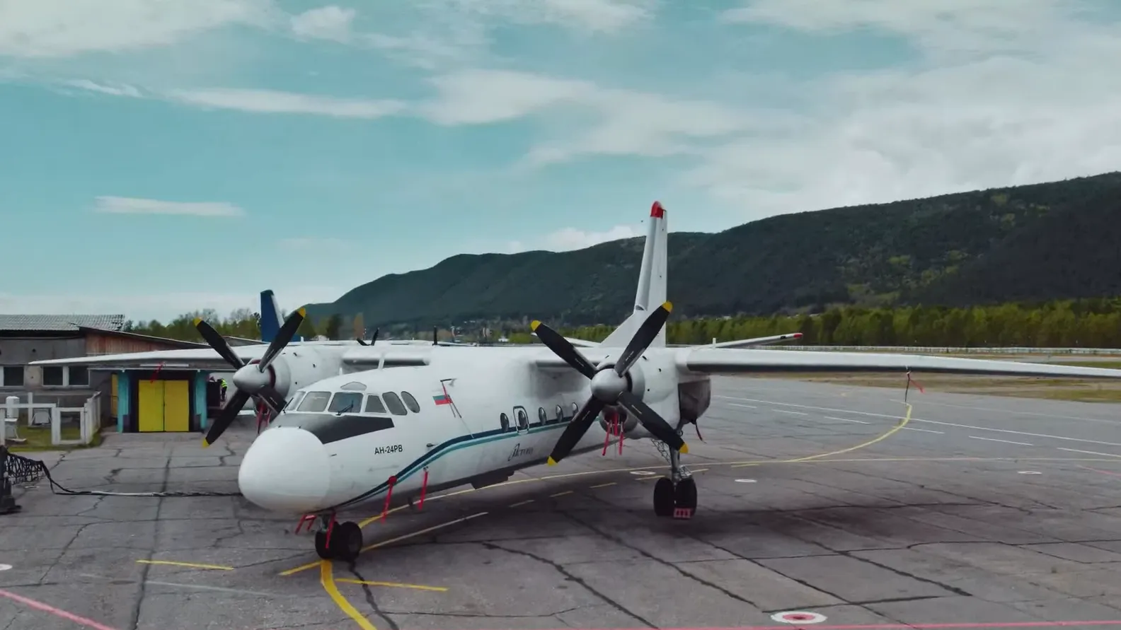 Чудом спаслась: одна из пассажирок рухнувшего Ан-24 отказалась от полета