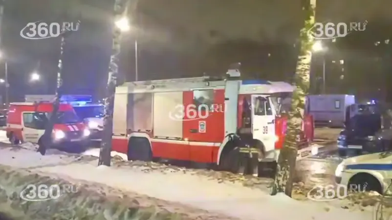 Опубликовано видео с места взрыва в отделении банка на северо-западе Москвы