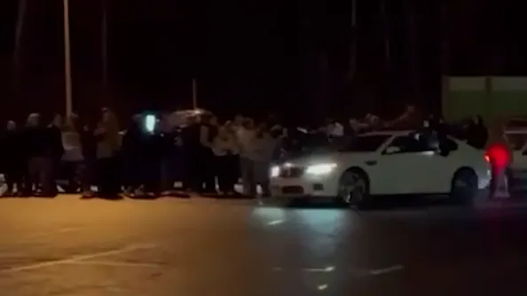 Известного автоблогера задержали за таран толпы на BMW в Подмосковье