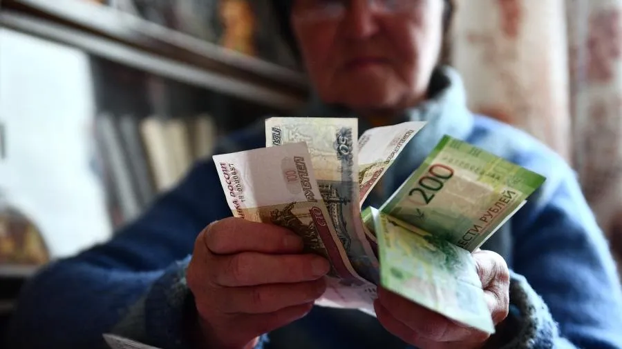 Пенсия в сентябре 2026 года: кому пересчитают выплаты и нужно ли подавать заявление