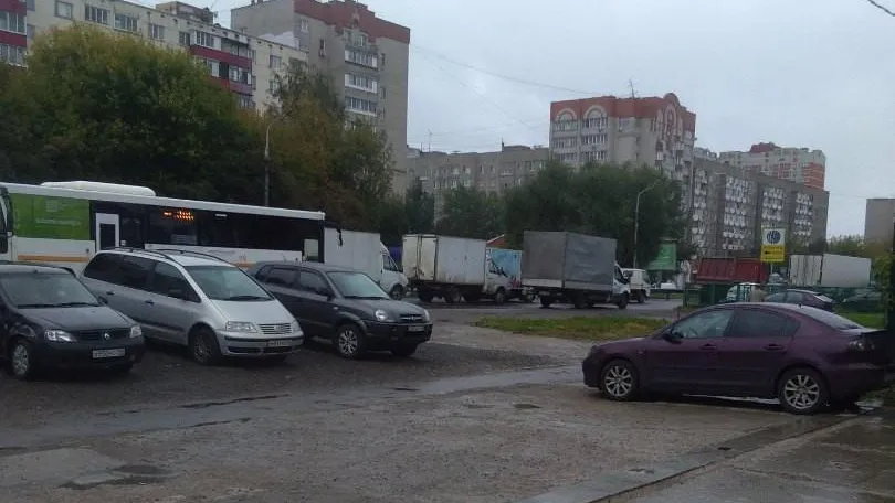 Пять машин столкнулись на проспекте Юных Ленинцев в Подольске